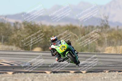 media/Dec-06-2025-CVMA (Sat) [[4a896cc04c]]/Race 6-Formula Twins-Formula 40 UL/